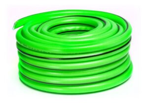 Rollo Manguera Riego Pvc Antitorsion 1/2 X 25mts Kushiro 4 C Color Verde